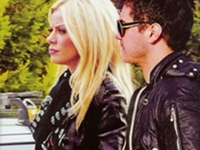 Η Ζέτα γνώρισε τα… πεθερικά