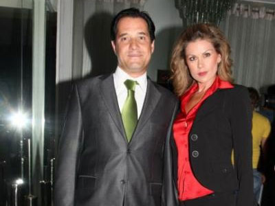 Ο Άδωνις υπερασπίζεται την μπουμπούκα του