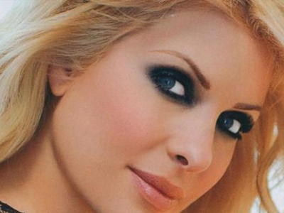 Τι σχέση έχει η Μενεγάκη με τα παιδιά της;