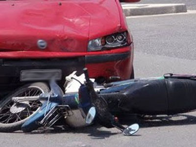 Τον παράτησε στη μέση του δρόμου