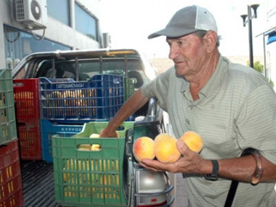 «Ανάσα» για τους παραγωγούς βιομηχανικού ροδάκινου και αχλαδιού