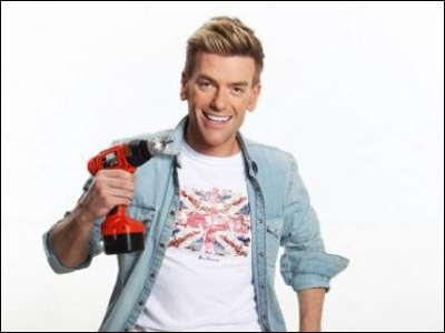 Πληθώρα αιτήσεων για την εκπομπή «Με το δεξί»