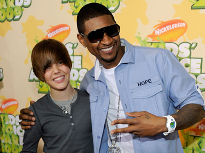 «Justin, μακριά από τις θαυμάστριές σου!»