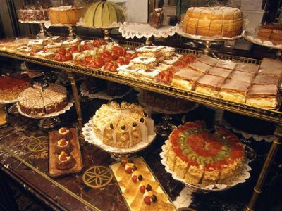 Ληστεία σε ζαχαροπλαστείο στον Άλιμο