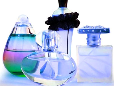 Πώς θα κάνεις το άρωμά σου να διαρκέσει όλη μέρα!