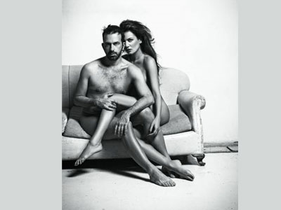 Η ελληνική showbiz γυμνή…