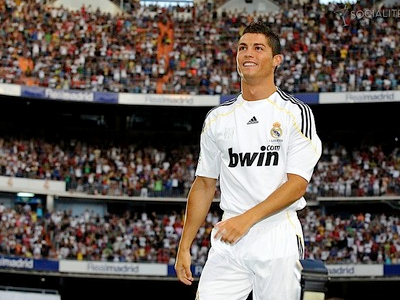 Πολύ φαντασία βρε παιδί μου!