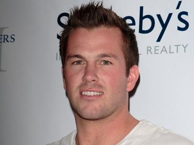 Δεν έχασε χρόνο ο Doug