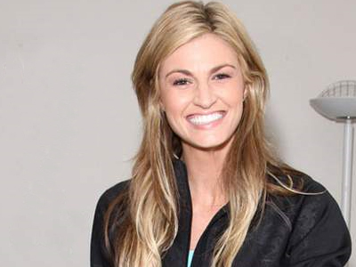 Δέχεται αυστηρή κριτική