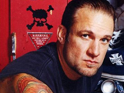 Έφυγε από την κλινική ο Jesse James