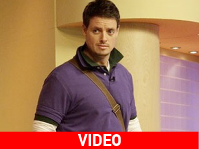 Αποχωρεί από το Coronation Street Αποχωρεί από το Coronation Street