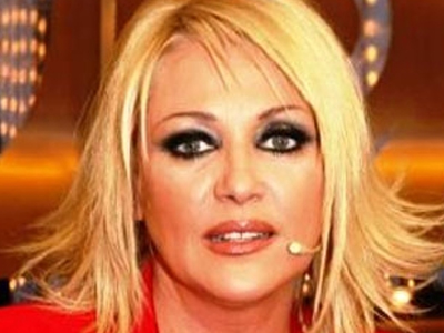 Ρούλα: «Την προηγούμενη εβδομάδα ήταν η φίλη μου Ιβάνα Τραμπ, όχι εγώ»