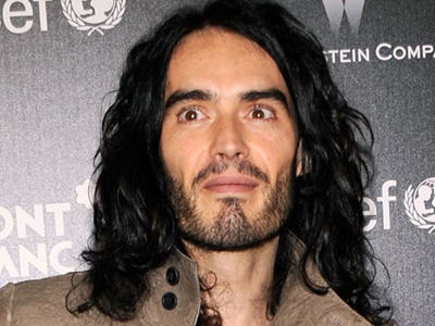 Θέλει να τον παντρέψει ο Elvis