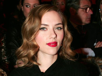 Η Scarlett Johansson υποψήφια για Tony