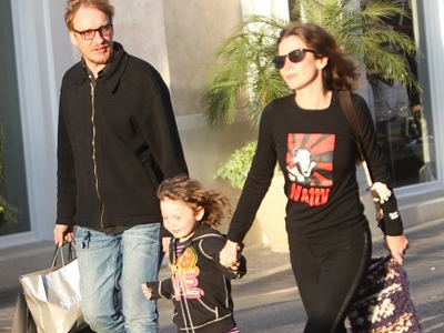 «Φωτιά» ο έρωτας της Anna Friel