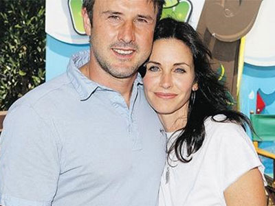 Τρίτο πρόσωπο είναι η αιτία;