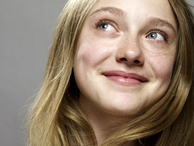 Η Dakota Fanning πάει… πανεπιστήμιο