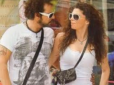 Κοριτσάκι για τον Δάντη