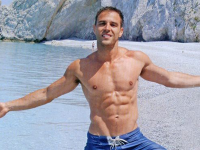 Όταν ερωτεύεται δεν απιστεί