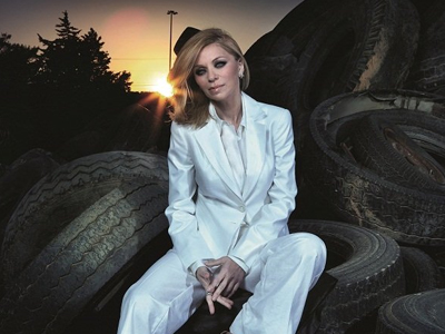 Η Έλλη Στάη πάει U2