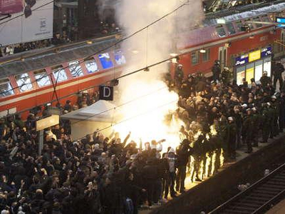 Επεισόδια στο Περιστέρι Επεισόδια στο Περιστέρι