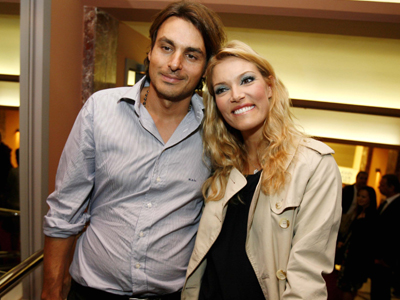 Βίκυ Καγιά: «Είμαι έτοιμη για παιδάκι, το θέλω πολύ»