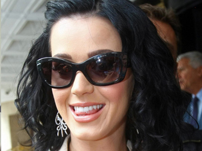 Της αρέσει να «ξαφρίζει» ξενοδοχεία