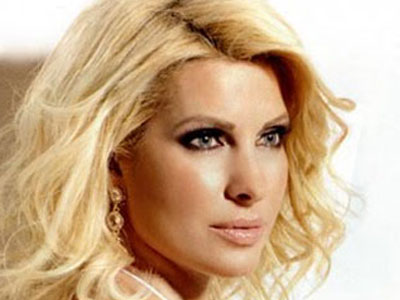 Μενεγάκη: «Πόρτα» στους δημοσιογράφους