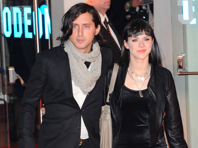 Ο Carl Barat θα γίνει πατέρας