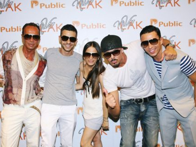 Ο NiVo σχεδιάζει γυαλιά