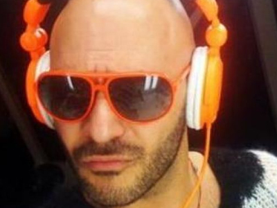 Ο κομμωτής των star