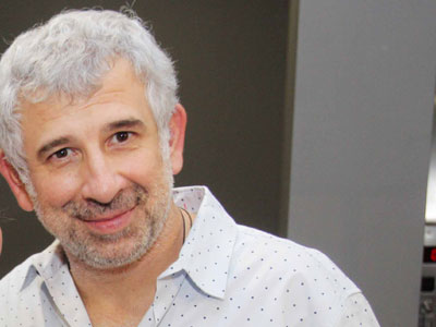 «Ένας καλός κωμικός είναι απαραίτητα καλός ηθοποιός»