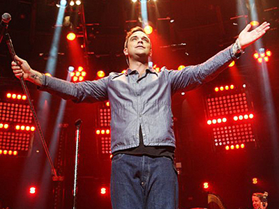 Στην Ελλάδα ο Robbie Williams;