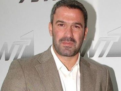 Βουτιές για τον Σπύρο Χαριτάτο και τη γοργόνα του