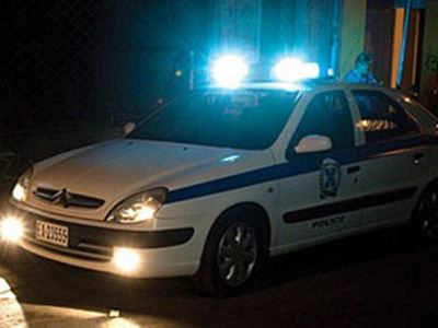 Συνελήφθησαν πέντε άνδρες για κλοπές