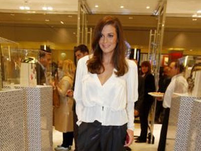 Επιστρέφει στο σανίδι η Αλιμόνου