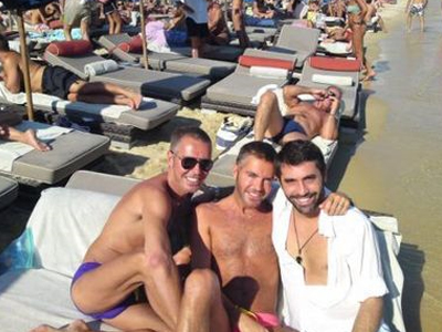 Ο κομμωτής των επωνύμων