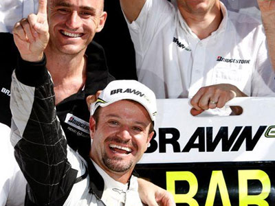 Ο Barrichello αφιέρωσε τη νίκη του στο Felipe Μassa!