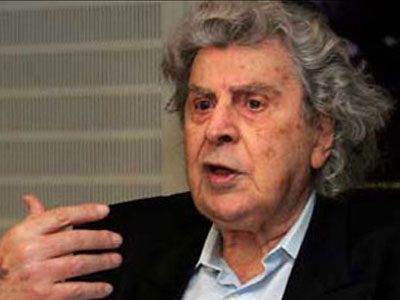 «Ο Παπανδρέου εκβιάζει τον ελληνικό λαό» «Ο Παπανδρέου εκβιάζει τον ελληνικό λαό»