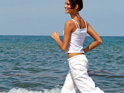 Το περπάτημα αδυνατίζει περισσότερο από το τρέξιμο: Έλεγχος Βάρους μέσω Μέτρησης της Καρδιακής Συχνότητας Το περπάτημα αδυνατίζει περισσότερο από το τρέξιμο: Έλεγχος Βάρους μέσω Μέτρησης της Καρδιακής Συχνότητας