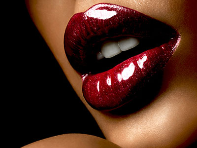 Σας απασχολούν τα μεγάλα χείλη σας;