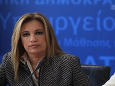 Επισκέψεις Φ. Γεννηματά σε σχολεία της Νέας Υόρκης