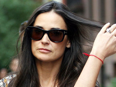 Στο σφυρί οι πίνακες της Demi Moore