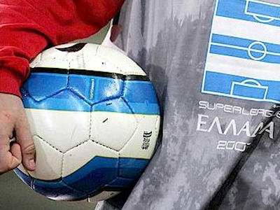 Γκολ στα… χρέη