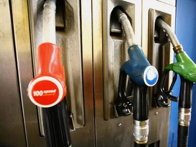 «Πειραγμένες» αντλίες σε πρατήριο στην Πειραιώς