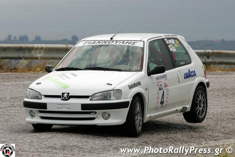 Ο Διονύσης Γιαννούλης