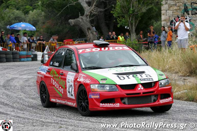 Ο Αργύρης Τσούλος