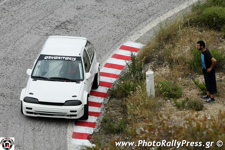 Ο Γιώργος Παπαθανασόπουλος