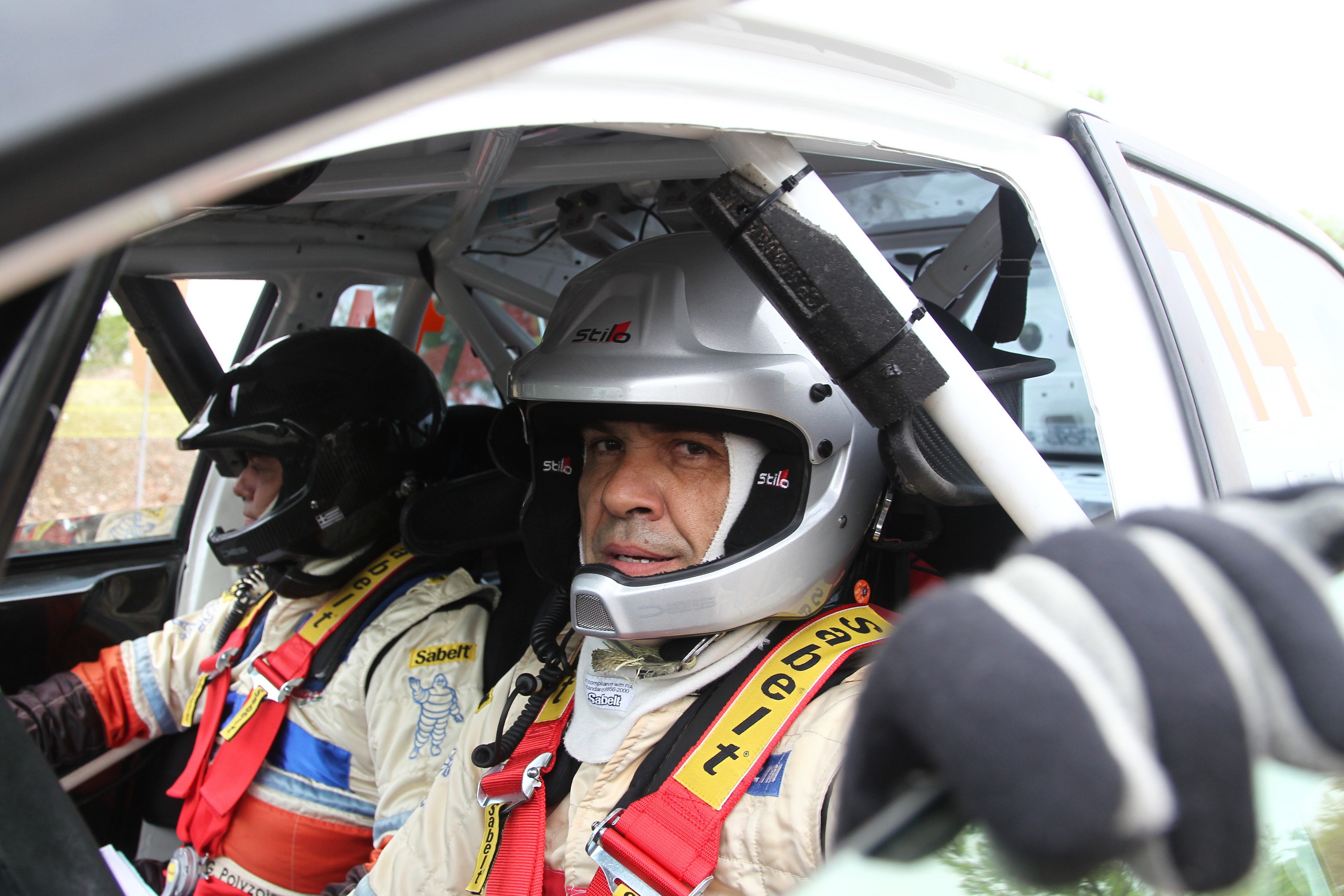 Κακή ημέρα είχαν οι Κύρκος - Πολυζώης. Ας ελπίσουμε ότι αύριο θα οδηγήσουν καλύτερα.