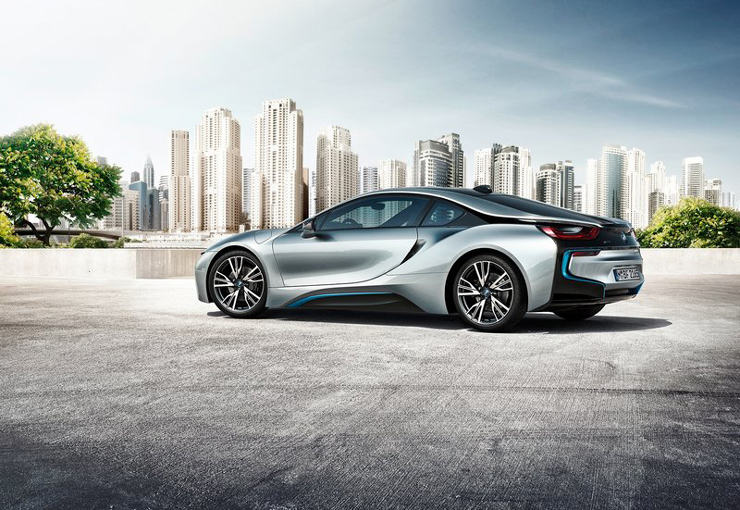 Εντυπωσιακές σχεδιαστικές γραμμές...